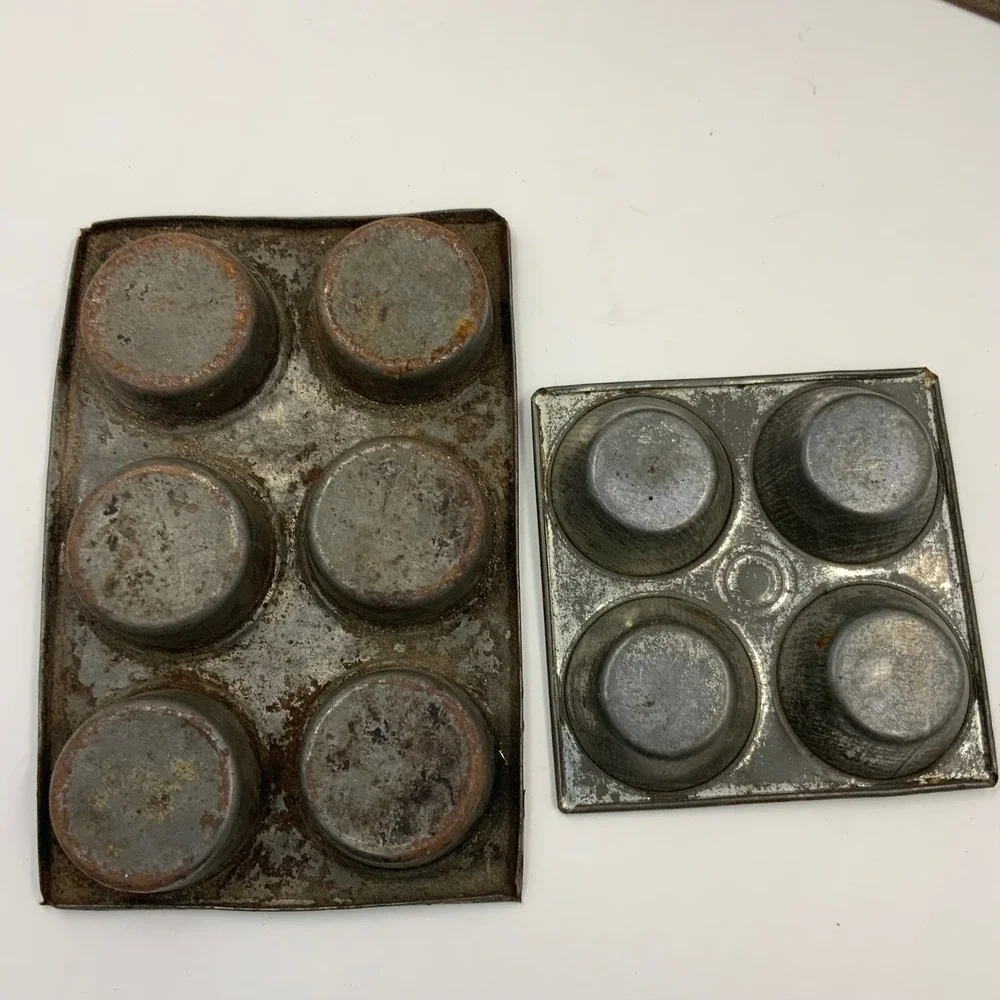Vintage Unbranded Rustic Baking Pan Muffin Tin Set Metal 3 Pieces